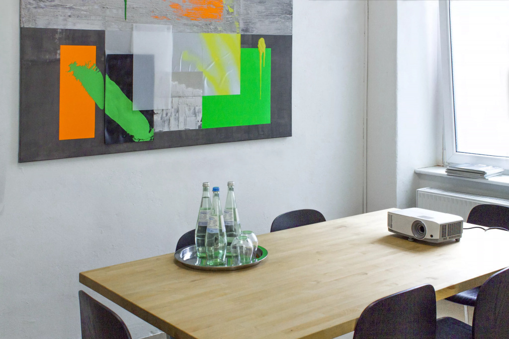 coworking-space-Arbeitsplatz-co-working-Arbeitstisch-berlin-friedrichshain-5